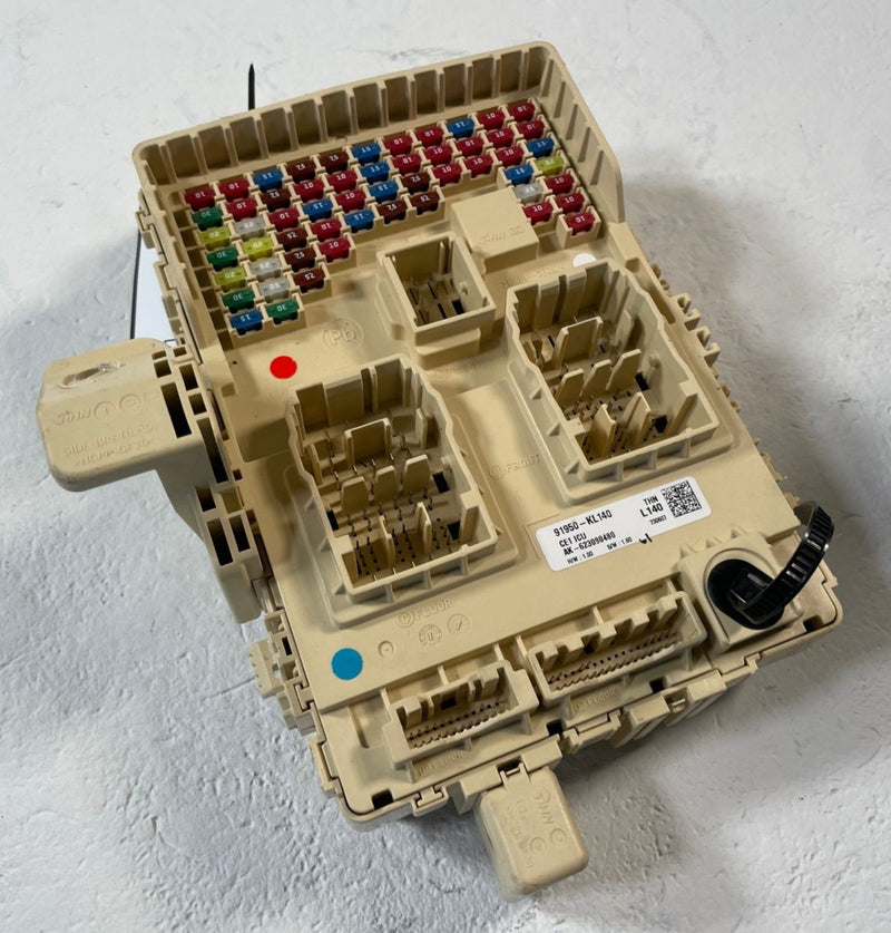 Load image into Gallery viewer, 2023-2025 HYUNDAI IONIQ 6 DASH DASHBOARD FUSE RELAY JUNCTION BOX BLOCK # 110495
