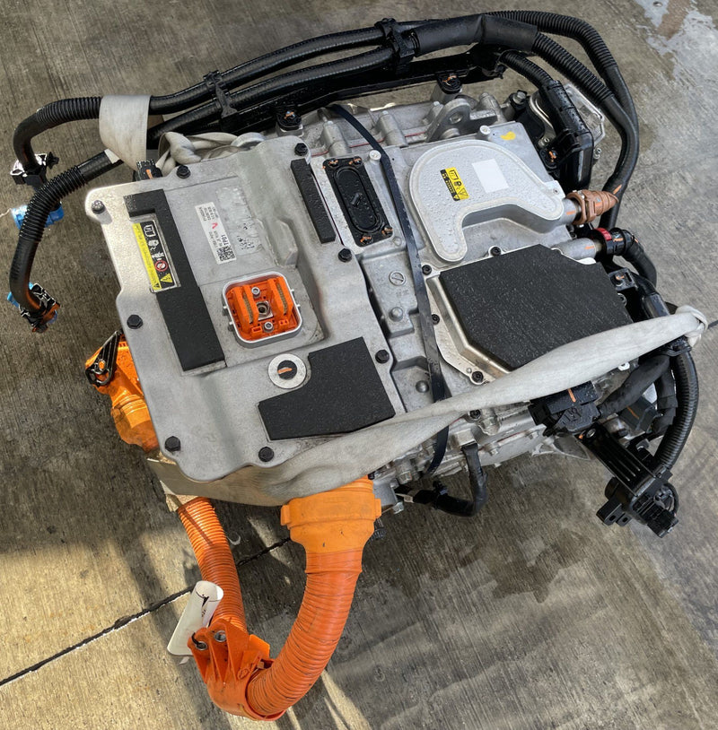 Load image into Gallery viewer, HYUNDAI IONIQ 5 RWD REAR DRIVE UNIT ENGINE ASSEMBLY 13K MILES 2025 # 112626
