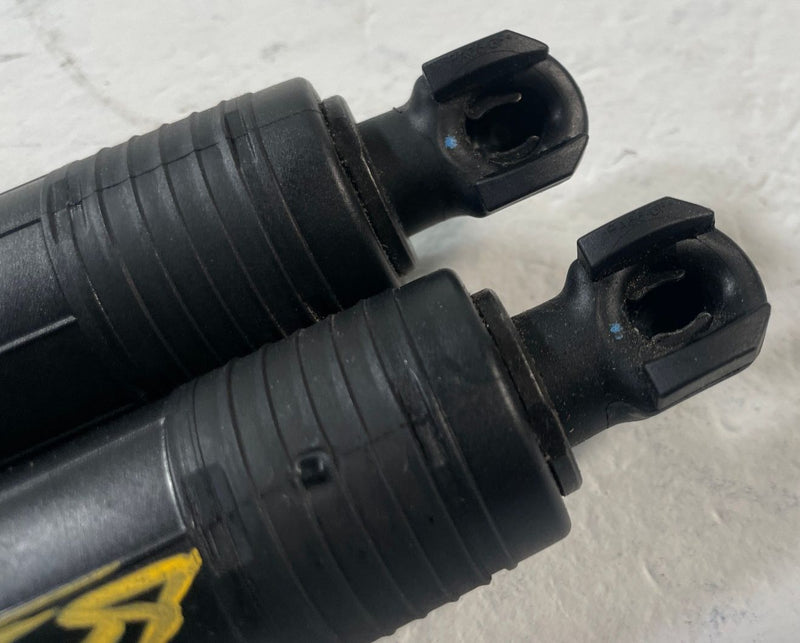 Load image into Gallery viewer, 23-25 HYUNDAI IONIQ 6 REAR TRUNK LEFT &amp; RIGHT POWER LIFT CYLINDER STRUT # 110488
