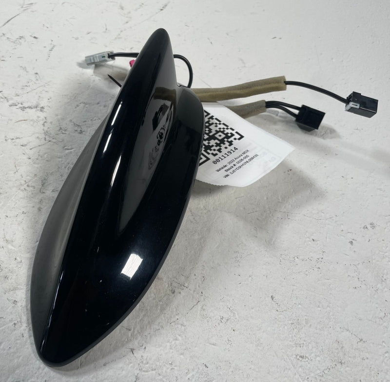 Load image into Gallery viewer, 2022 - 2024 ACURA MDX ROOF RADIO SHARK FIN ANTENNA BLACK (NH893PX) # 111914
