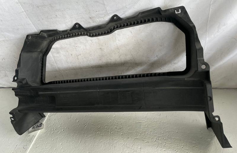 Load image into Gallery viewer, 2023-2026 HONDA HR-V FRONT REARWARD RADIATOR AIR BAFFLE DUCT COVER PLATE #112683
