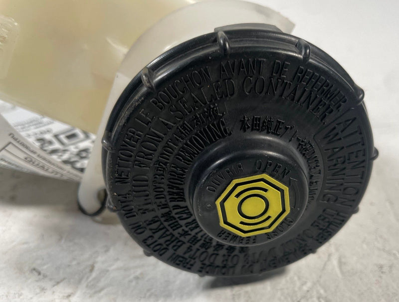 Load image into Gallery viewer, 2022 - 2026 ACURA MDX BRAKE MASTER CYLINDER RESERVOIR TANK BOTTLE 3.5L # 111909
