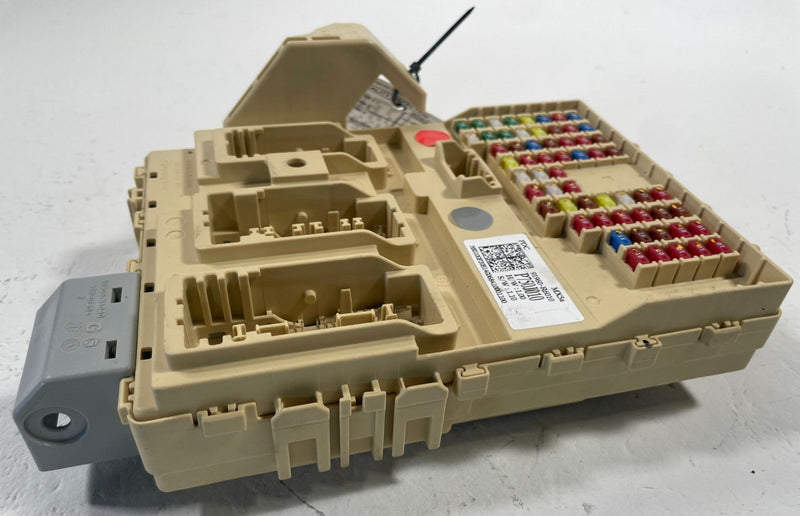 Load image into Gallery viewer, 24-26 HYUNDAI SANTA FE INTERIOR CABIN FUSE RELAY JUNCTION BOX BLOCK 2.5L #113199
