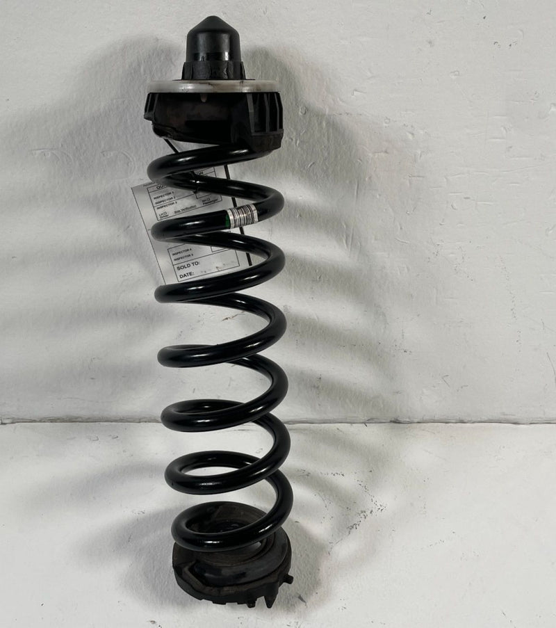 Load image into Gallery viewer, 2019-2022 BMW 330I G20 RWD REAR SUSPENSION RIGHT OR LEFT SIDE COIL SPRING 106319
