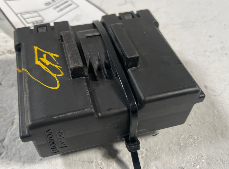 Load image into Gallery viewer, 22-24 ACURA MDX PARKING ASSIST SENSOR CONTROL MODULE UNIT 39670TYAA050M1 #111927
