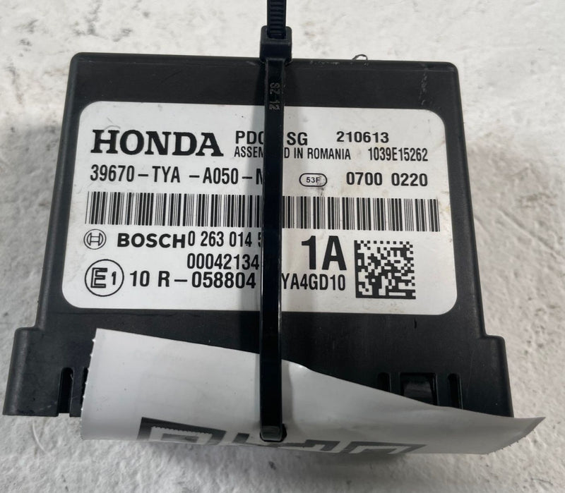 Load image into Gallery viewer, 22-24 ACURA MDX PARKING ASSIST SENSOR CONTROL MODULE UNIT 39670TYAA050M1 #111927
