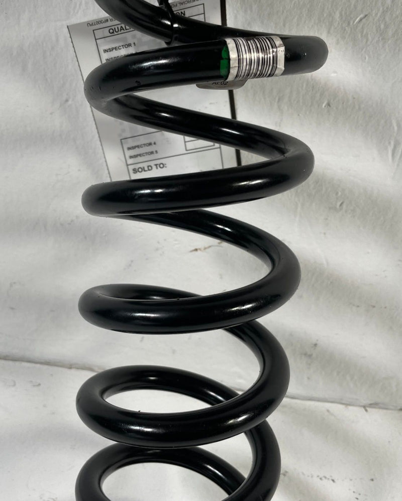 Load image into Gallery viewer, 2019-2022 BMW 330I G20 RWD REAR SUSPENSION RIGHT OR LEFT SIDE COIL SPRING 106319
