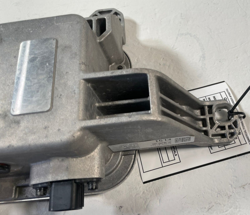 Load image into Gallery viewer, 2023 - 2025 HYUNDAI IONIQ 6 HIGH VOLTAGE JUNCTION BOX CONTROL MODULE # 110520
