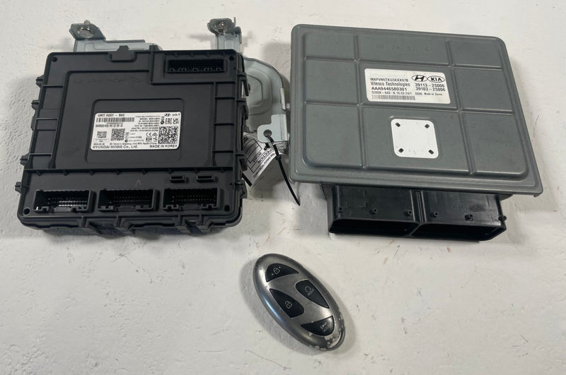 Load image into Gallery viewer, 24-25 SANTA FE FWD ENGINE &amp; BODY CONTROL MODULE ECM BCM W/ KEY FOB 2.5L # 113206
