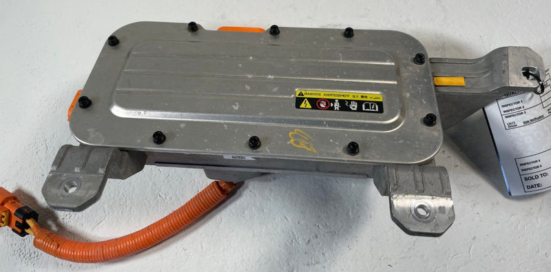 Load image into Gallery viewer, 2023 - 2025 HYUNDAI IONIQ 6 HIGH VOLTAGE JUNCTION BOX CONTROL MODULE # 110520
