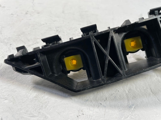 2024-2026 HYUNDAI SANTA FE REAR LEFT SIDE BUMPER UPPER SUPPORT BRACKET