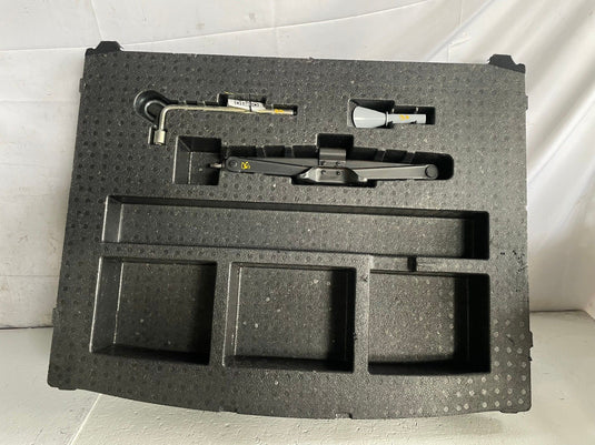 23-26 HONDA HR-V REAR TRUNK SPARE TIRE JACK LIFT TOOL SET W/FOAM STORAGE