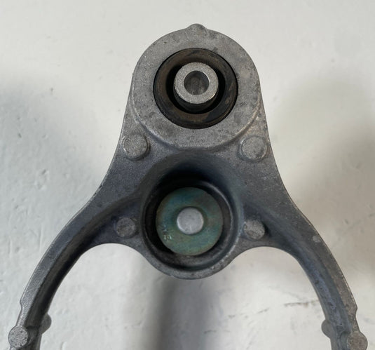 2023 - 2025 HYUNDAI IONIQ 6 RWD AC AIR CONDITIONER COMPRESSOR MOUNT