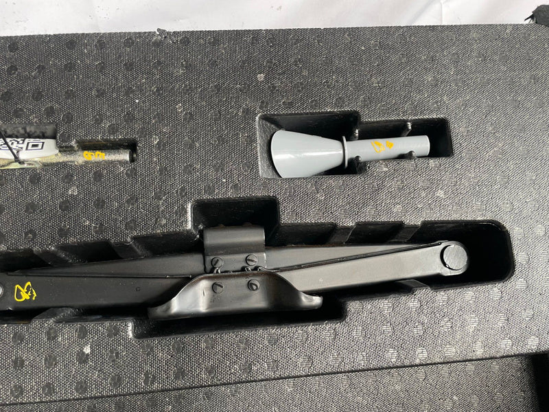 Load image into Gallery viewer, 23-26 HONDA HR-V REAR TRUNK SPARE TIRE JACK LIFT TOOL SET W/FOAM STORAGE #112677

