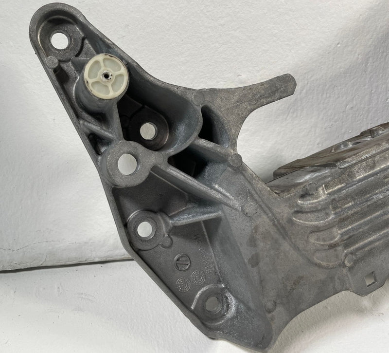 Load image into Gallery viewer, 2019-2025 BMW G20 330i 740i AUTOMATIC TRANSMISSION MOUNT SUPPORT BRACKET #106331
