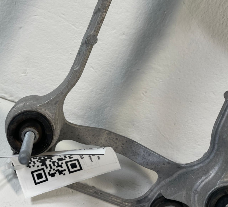 Load image into Gallery viewer, 2023 - 2025 HYUNDAI IONIQ 6 RWD AC AIR CONDITIONER COMPRESSOR MOUNT # 110521
