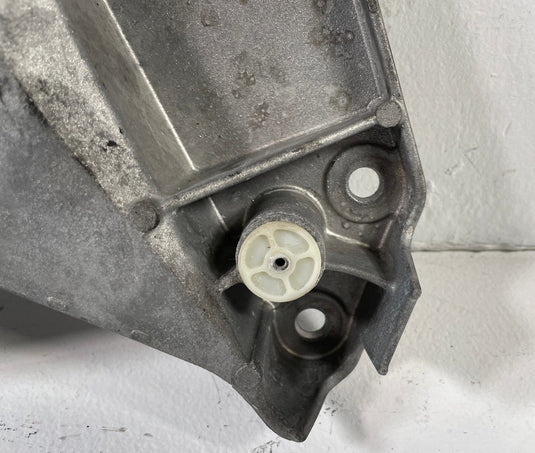 2019-2025 BMW G20 330i 740i AUTOMATIC TRANSMISSION MOUNT SUPPORT BRACKET