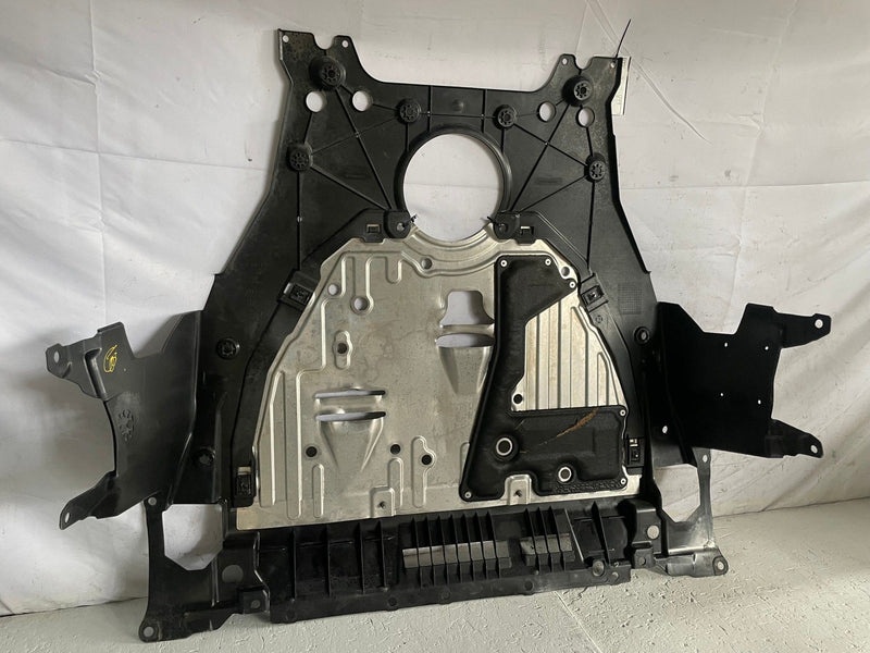 Load image into Gallery viewer, 2023 - 2026 HONDA HR-V UNDER ENGINE LOWER SPLASH SHIELD COVER MUD GUARD # 112686
