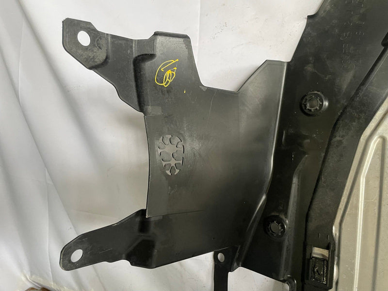 Load image into Gallery viewer, 2023 - 2026 HONDA HR-V UNDER ENGINE LOWER SPLASH SHIELD COVER MUD GUARD # 112686
