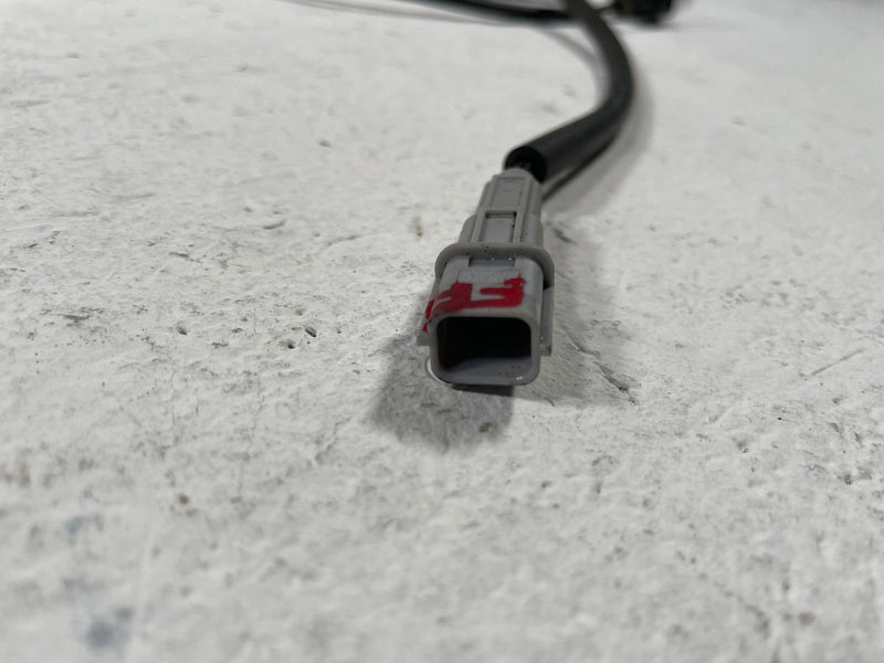 Load image into Gallery viewer, 20-25 HYUNDAI PALISADE FRONT RIGHT PASSENGER SIDE ABS WHEEL SPEED SENSOR #107721
