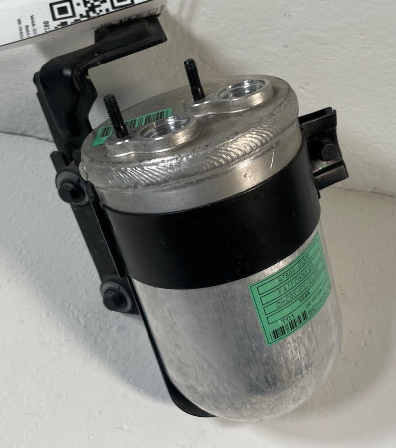 Load image into Gallery viewer, 2023 - 2025 HYUNDAI IONIQ 6 A/C AIR CONDITIONING ACCUMULATOR DRIER # 110517
