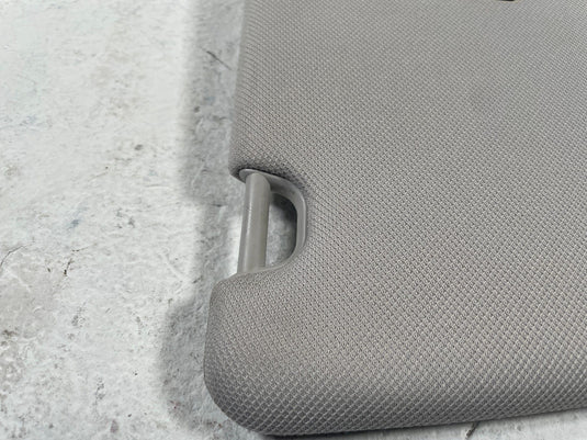 2020-2023 HYUNDAI PALISADE FRONT LEFT DRIVER SIDE SUNVISOR SUN VISOR GRAY 107725