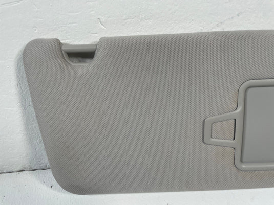 20-23 HYUNDAI PALISADE FRONT RIGHT PASSENGER SIDE SUNVISOR SUN VISOR GRAY 107719