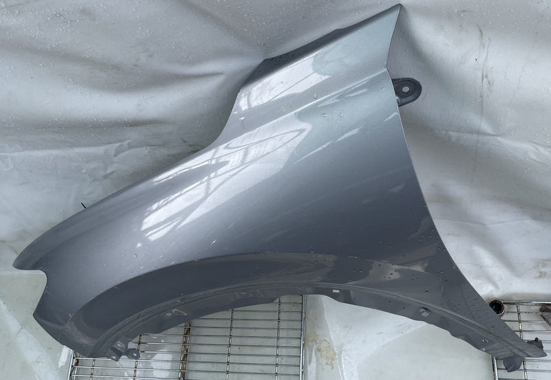 Load image into Gallery viewer, HONDA HRV HR-V SEDAN LEFT SIDE FENDER ASSEMBLY SILVER (NH830MX) 23-26 # 112704

