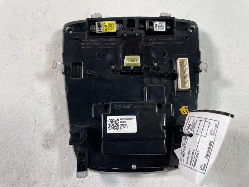 Load image into Gallery viewer, 2023 - 2025 KIA SPORTAGE FRONT OVERHEAD CENTER CONSOLE DOME LIGHT LAMP # 109193

