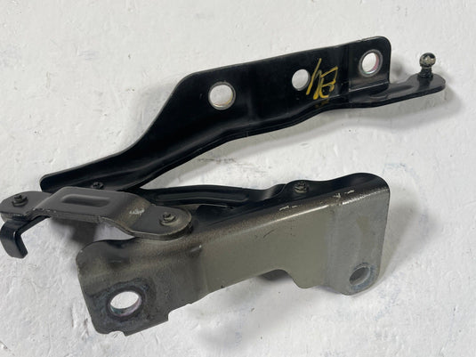 2023-2025 HYUNDAI IONIQ 6 HOOD BONNET LEFT & RIGHT SIDE HINGE SUPPORT