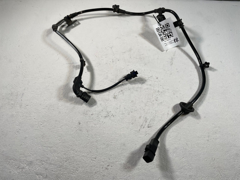 Load image into Gallery viewer, 22-26 KIA SPORTAGE FWD REAR RIGHT WHEEL SPEED ABS SENSOR WIRE HARNESS # 109173
