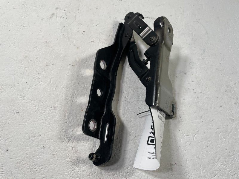 Load image into Gallery viewer, 2023-2025 HYUNDAI IONIQ 6 HOOD BONNET LEFT &amp; RIGHT SIDE HINGE SUPPORT # 110492
