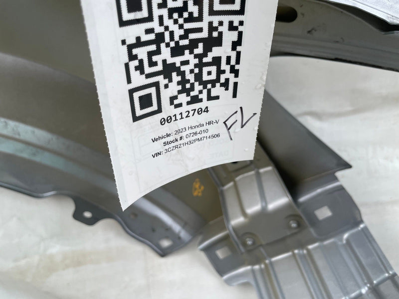 Load image into Gallery viewer, HONDA HRV HR-V SEDAN LEFT SIDE FENDER ASSEMBLY SILVER (NH830MX) 23-26 # 112704
