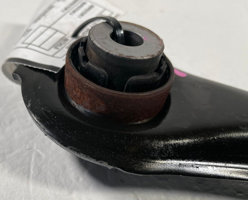 Load image into Gallery viewer, 17-25 HONDA HR-V CR-V CIVIC REAR LEFT OR RIGHT SIDE LOWER CONTROL ARM # 108060
