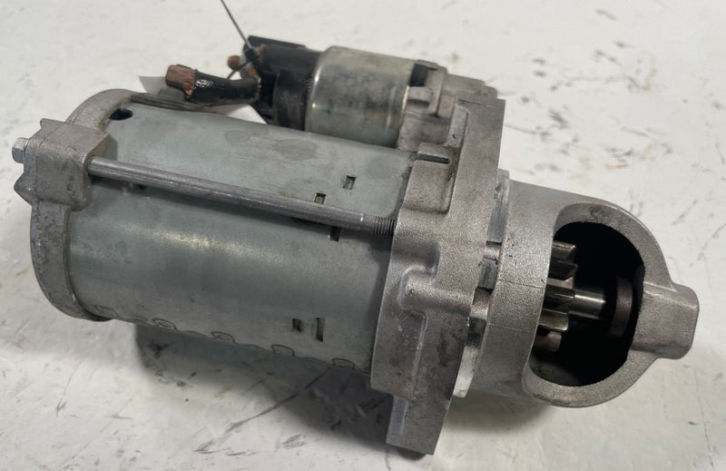 Load image into Gallery viewer, 2021 - 2026 HYUNDAI SANTA FE SONATA TUCSON 12V ENGINE STARTER MOTOR # 113230

