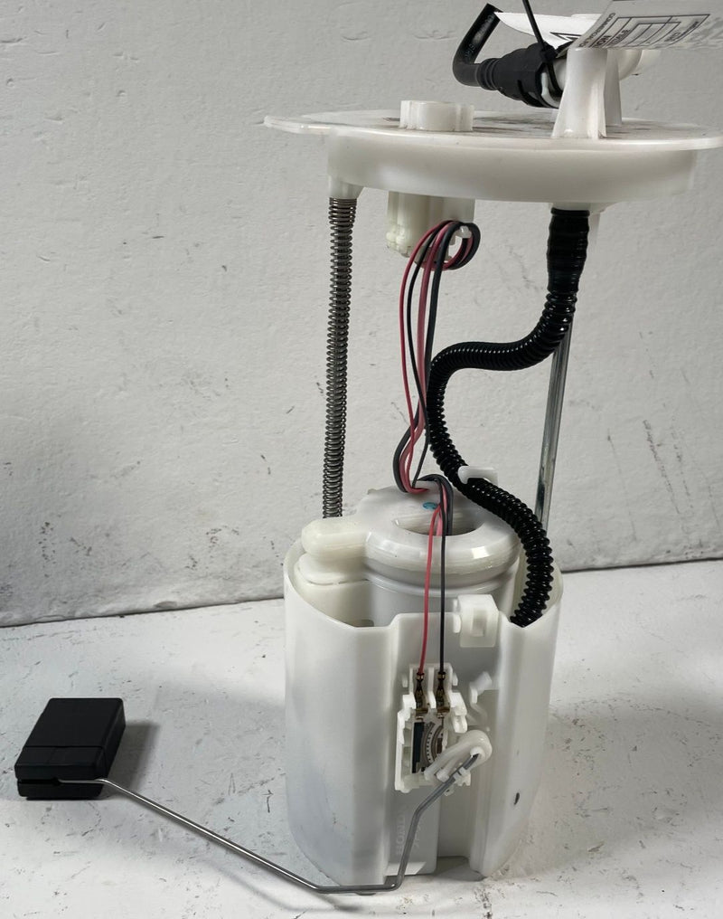 Load image into Gallery viewer, 2022-2026 ACURA MDX FUEL GAS TANK PUMP SENDING MODULE UNIT KA292100-9323 #111956
