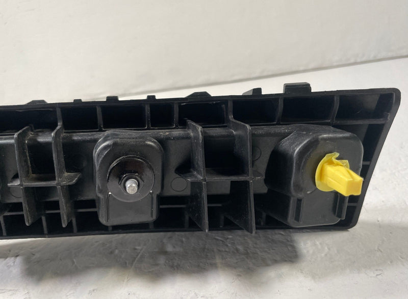 Load image into Gallery viewer, 2023-2025 HYUNDAI IONIQ 6 REAR RIGHT SIDE BUMPER MOUNT SUPPORT BRACKET # 110497
