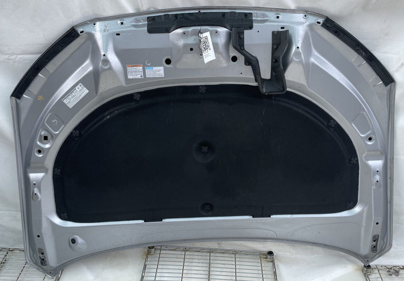 Load image into Gallery viewer, HONDA HRV HR-V FRONT HOOD BONNET PANEL ASSEMBLY SILVER (NH830MX) 23-26 # 112706
