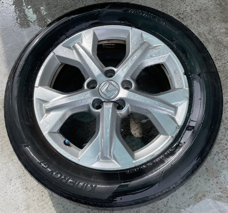 Load image into Gallery viewer, HONDA HR-V LX 17x6-1/2 5 SPOKE ALLOY WHEEL RIM W/ TIRE (ONLY#1) 23-25 # 112711
