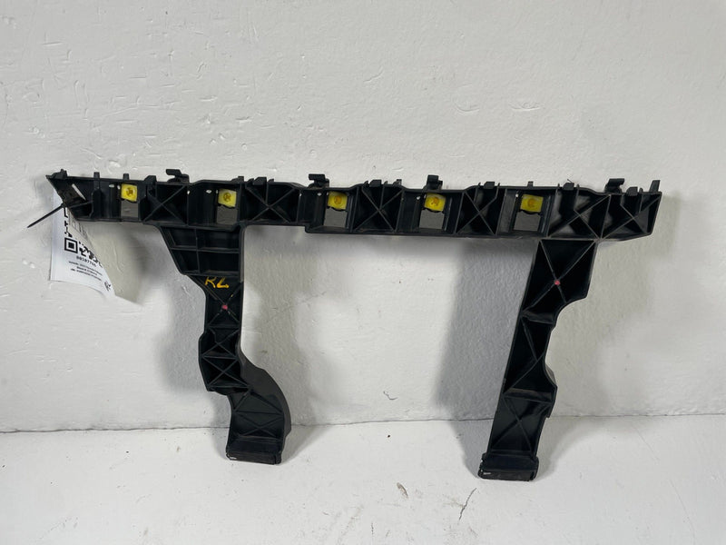 Load image into Gallery viewer, 2023-2025 HYUNDAI PALISADE REAR LEFT DRIVER SIDE BUMPER SUPPORT BRACKET # 107766
