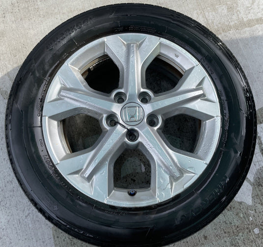 HONDA HR-V LX 17x6-1/2 5 SPOKE ALLOY WHEEL RIM W/ TIRE (ONLY#1) 23-25 # 112709