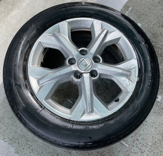 HONDA HR-V LX 17x6-1/2 5 SPOKE ALLOY WHEEL RIM W/ TIRE (ONLY#1) 23-25 # 112709