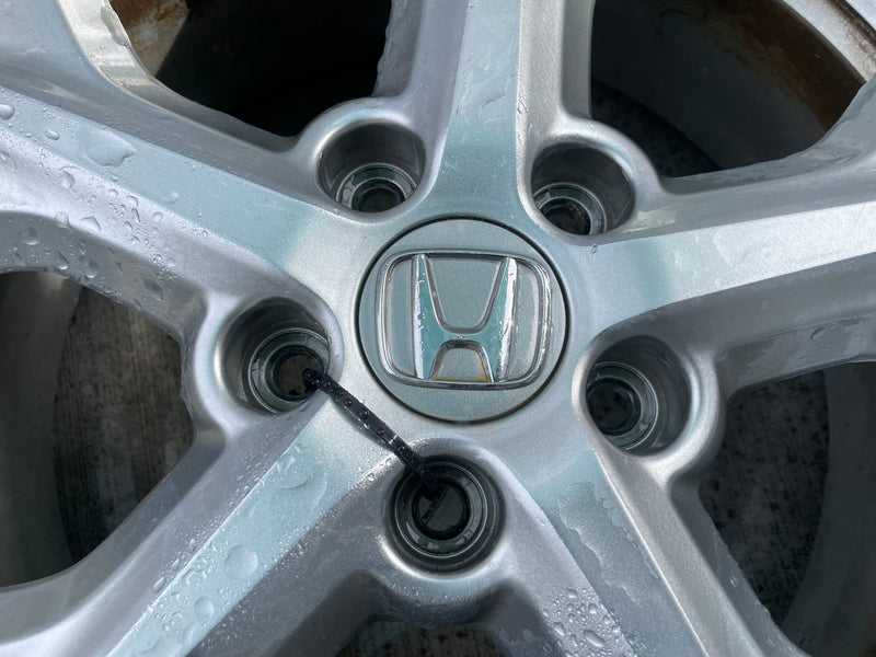 Load image into Gallery viewer, HONDA HR-V LX 17x6-1/2 5 SPOKE ALLOY WHEEL RIM W/ TIRE (ONLY#1) 23-25 # 112709
