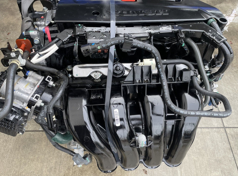 Load image into Gallery viewer, HONDA HRV HR-V 2.0L FWD ENGINE MOTOR ASSEMBLY AUTO 54K MILES 2023-2025 # 112712
