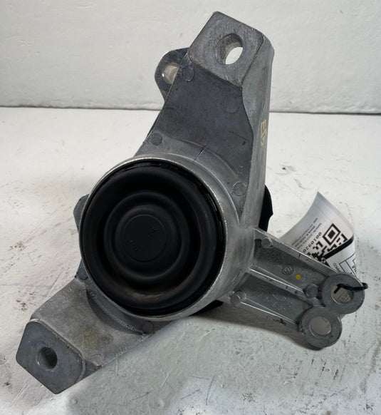 2023-2025 KIA SPORTAGE RIGHT ENGINE MOTOR MOUNT SUPPORT BRACKET 2.5L 