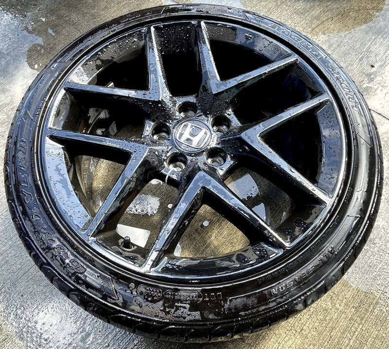 Load image into Gallery viewer, HONDA CIVIC SPORT 18x8J 5 V SPOKE ALLOY WHEEL RIM W/TIRE (ONLY#1) 22-25 # 110409
