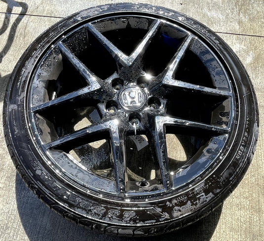 HONDA CIVIC SPORT 18x8J 5 V SPOKE ALLOY WHEEL RIM W/TIRE (ONLY#1) 22-25 # 110409