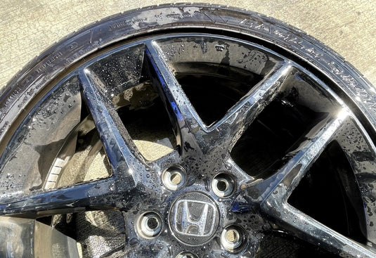 HONDA CIVIC SPORT 18x8J 5 V SPOKE ALLOY WHEEL RIM W/TIRE (ONLY#1) 22-25 # 110409