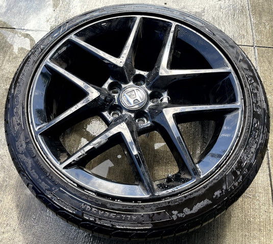 HONDA CIVIC SPORT 18x8J 5 V SPOKE ALLOY WHEEL RIM W/TIRE (ONLY#1) 22-25 # 110407