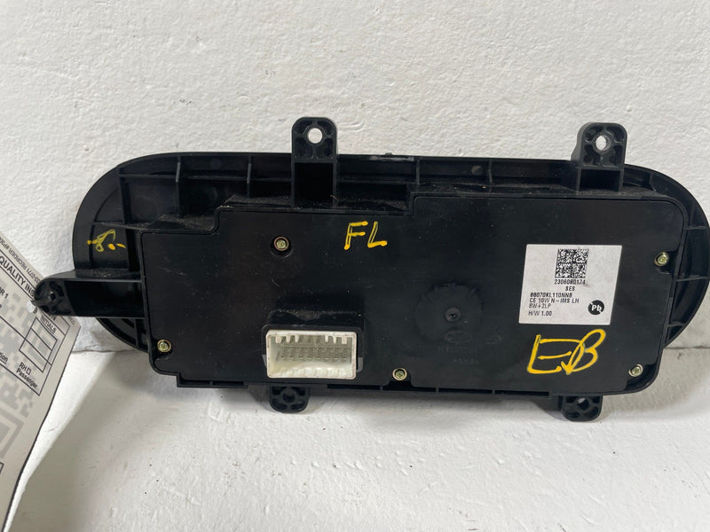 Load image into Gallery viewer, 2023 - 2025 HYUNDAI IONIQ 6 FRONT LEFT SEAT ADJUSTMENT CONTROL SWITCH # 110479

